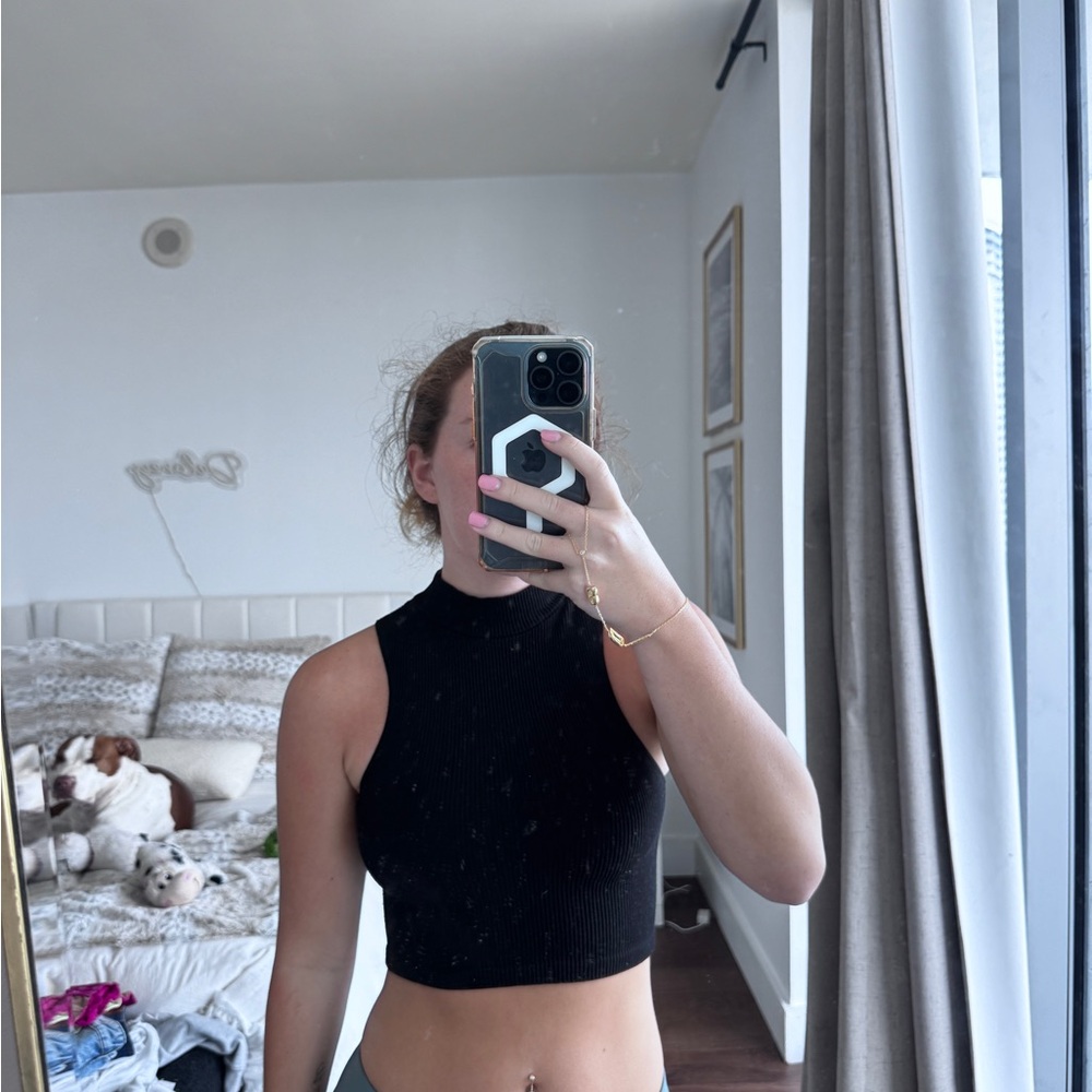 Black Fitted Sleeveless Crop Top